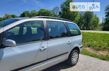 Мінівен SEAT Alhambra 2001 в Вінниці