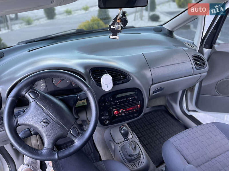 Минивэн SEAT Alhambra 1999 в Трускавце
