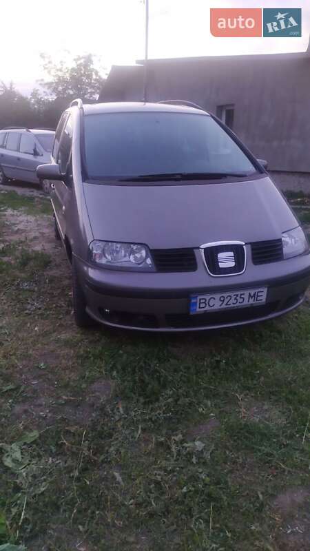 Минивэн SEAT Alhambra 2007 в Каменке-Бугской