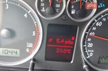 Минивэн SEAT Alhambra 2009 в 
