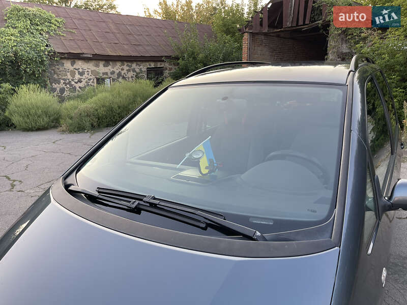 Минивэн SEAT Alhambra 2008 в Новоархангельске фото 17 Минивэн SEAT Alhambra 2008 в Новоархангельске