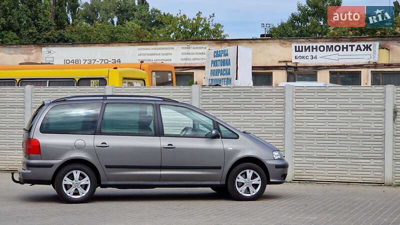 Мінівен SEAT Alhambra 2008 в Одесі