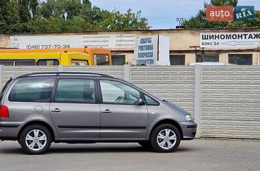 Минивэн SEAT Alhambra 2008 в 