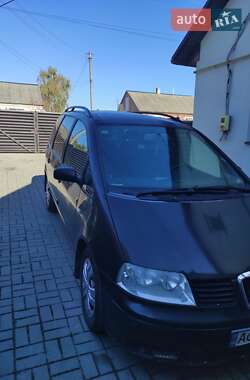 Минивэн SEAT Alhambra 2004 в Горохове