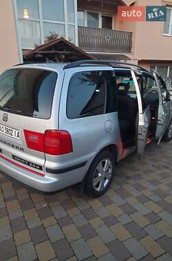 Минивэн SEAT Alhambra 2008 в 