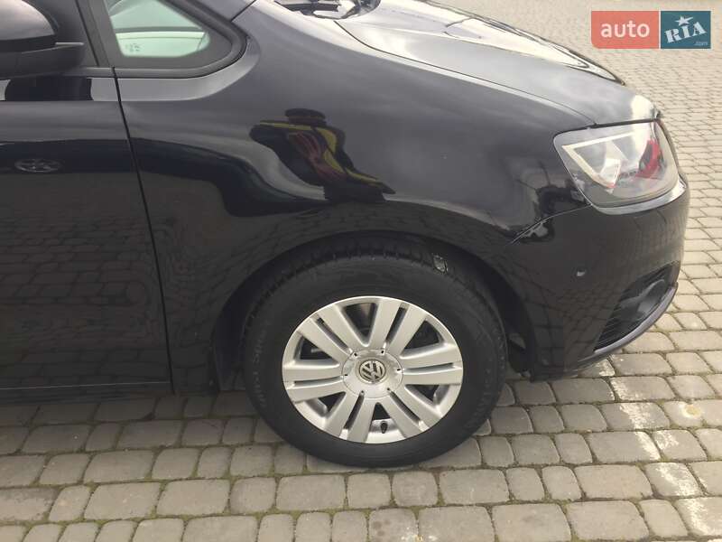 Мінівен SEAT Alhambra 2014 в Чернівцях