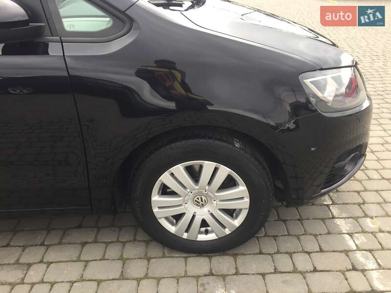 Мінівен SEAT Alhambra 2014 в Чернівцях