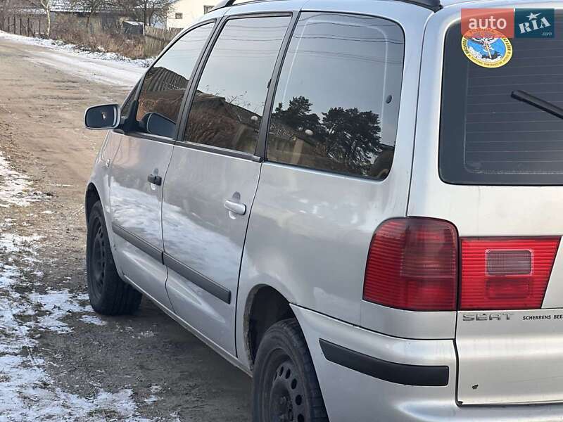 Минивэн SEAT Alhambra 2002 в Шептицькому