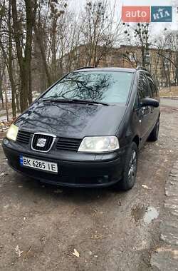 Мінівен SEAT Alhambra 2002 в Києві