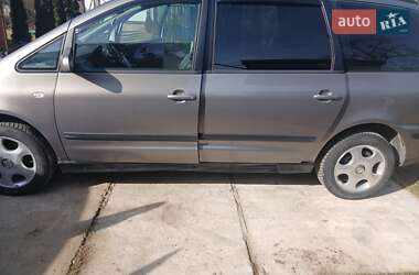 Минивэн SEAT Alhambra 2004 в 
