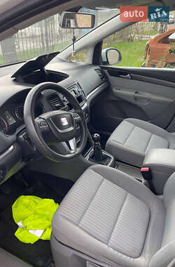 Минивэн SEAT Alhambra 2011 в 