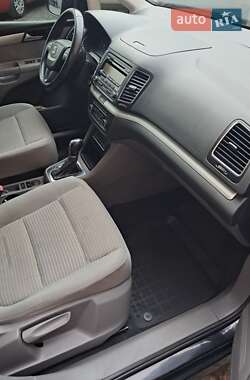 Минивэн SEAT Alhambra 2012 в 