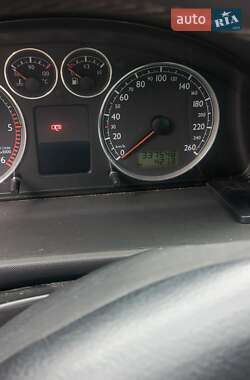 Минивэн SEAT Alhambra 2004 в 