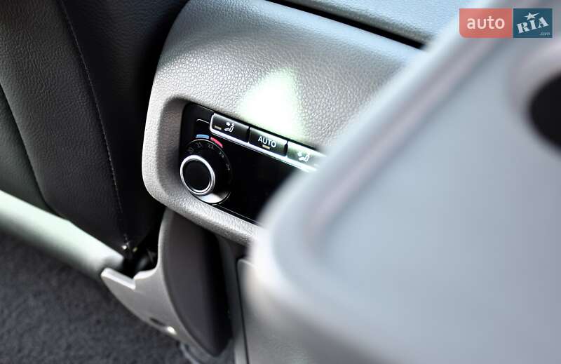 Минивэн SEAT Alhambra 2014 в Дрогобыче
