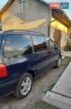 Минивэн SEAT Alhambra 2009 в 