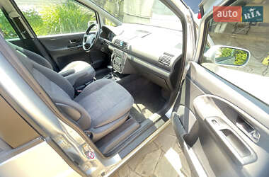 Минивэн SEAT Alhambra 2006 в 