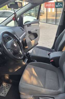 Минивэн SEAT Alhambra 2011 в 