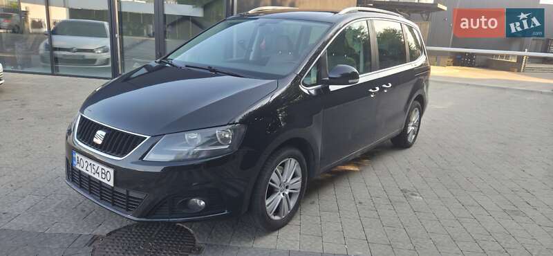Минивэн SEAT Alhambra 2011 в Ужгороде
