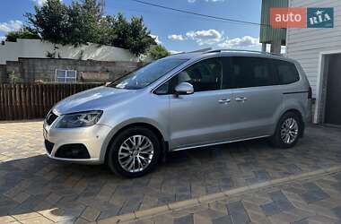 Минивэн SEAT Alhambra 2011 в 