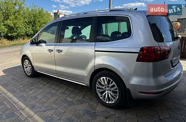 Минивэн SEAT Alhambra 2011 в 