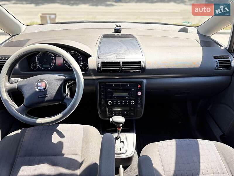 Мінівен SEAT Alhambra 2008 в Кропивницькому