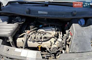 Минивэн SEAT Alhambra 2008 в 