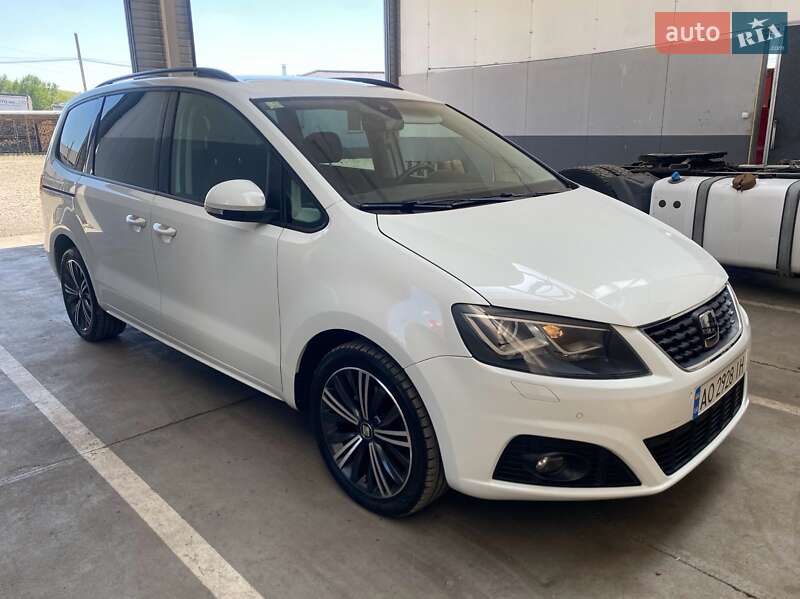 Минивэн SEAT Alhambra 2020 в 