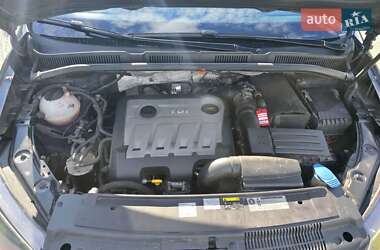 Минивэн SEAT Alhambra 2013 в 