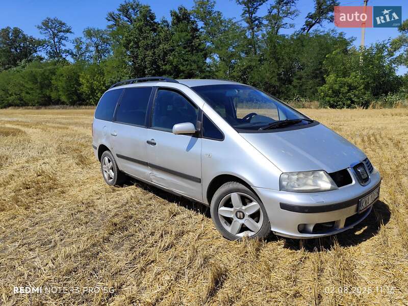 Минивэн SEAT Alhambra 2004 в Прилуках