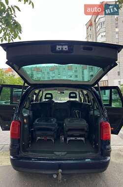 Минивэн SEAT Alhambra 2006 в 