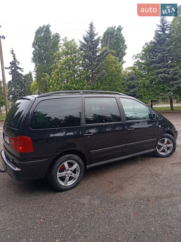 Минивэн SEAT Alhambra 2007 в Вознесенске