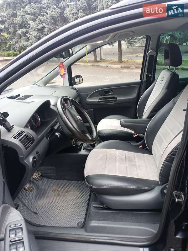 Минивэн SEAT Alhambra 2007 в Вознесенске