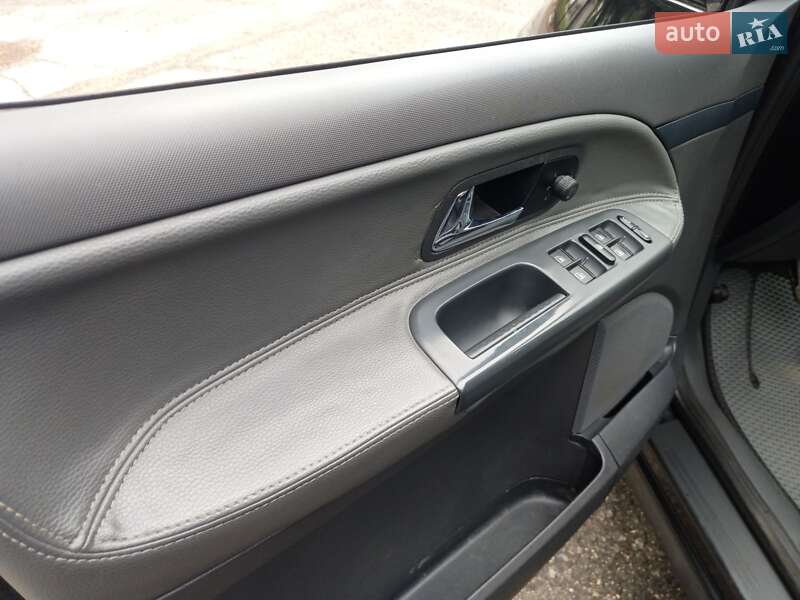 Минивэн SEAT Alhambra 2007 в Вознесенске