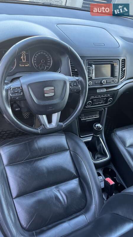 Минивэн SEAT Alhambra 2012 в Черновцах