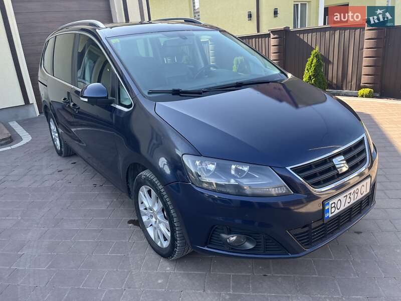 Минивэн SEAT Alhambra 2012 в Черновцах