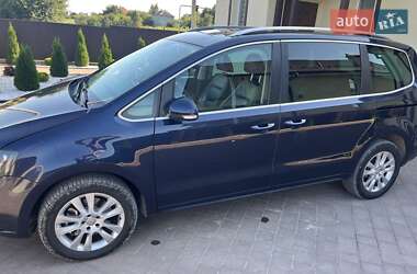Минивэн SEAT Alhambra 2012 в 