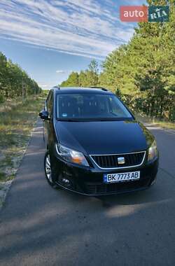 Минивэн SEAT Alhambra 2013 в Березному