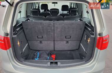 Минивэн SEAT Alhambra 2013 в 