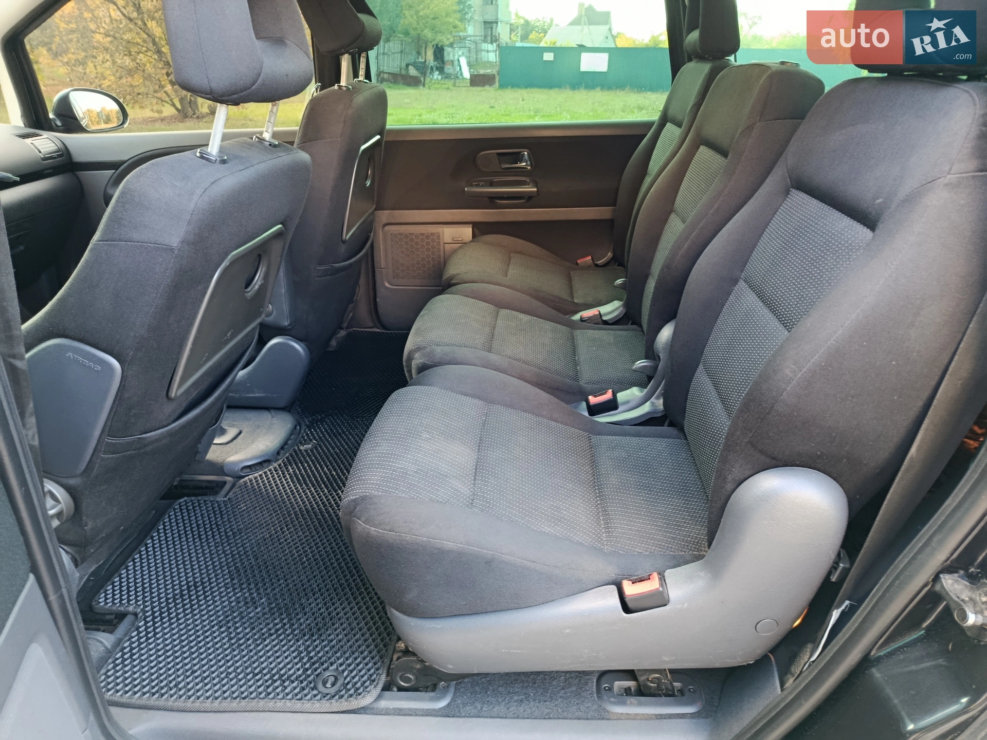 2010 SEAT Alhambra - мініатюра 16