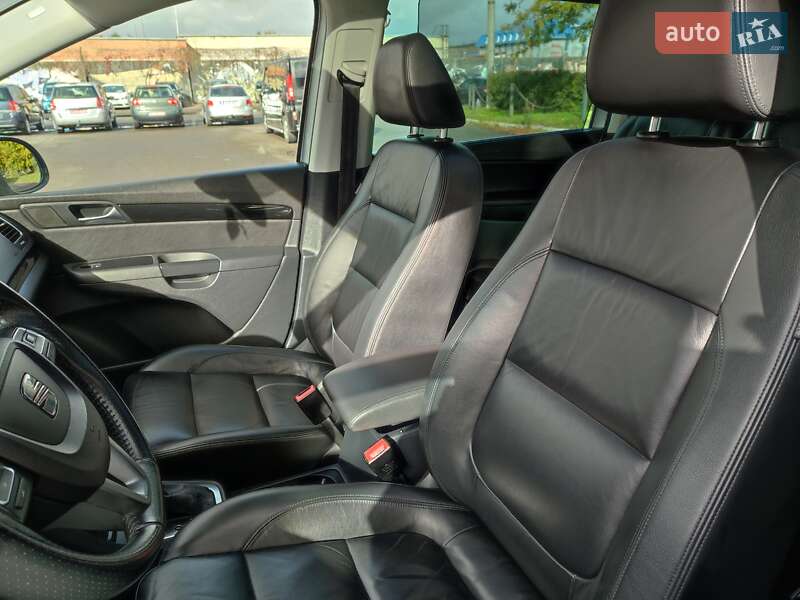 Минивэн SEAT Alhambra 2011 в Луцке фото 21 Минивэн SEAT Alhambra 2011 в Луцке