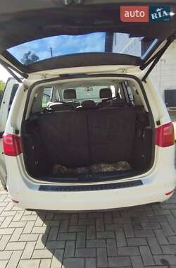 Минивэн SEAT Alhambra 2014 в 
