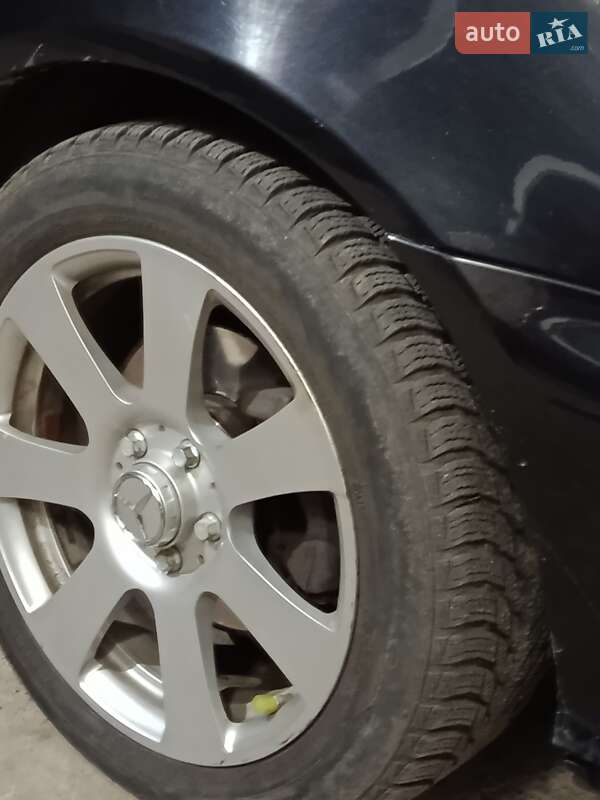 Минивэн SEAT Alhambra 2010 в Кременчуге