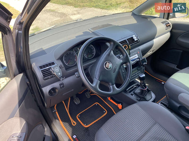 Минивэн SEAT Alhambra 2006 в Харькове фото 7 Минивэн SEAT Alhambra 2006 в Харькове