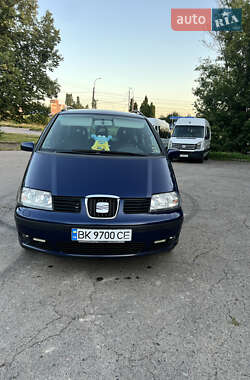 Минивэн SEAT Alhambra 2006 в Ровно