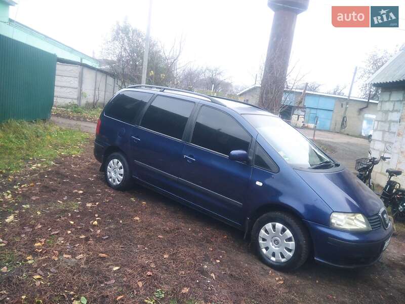 Минивэн SEAT Alhambra 2001 в Чернигове