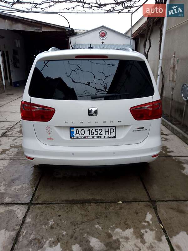 Мінівен SEAT Alhambra 2014 в Виноградові