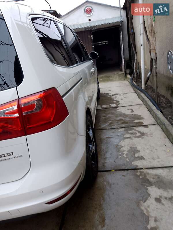 Мінівен SEAT Alhambra 2014 в Виноградові