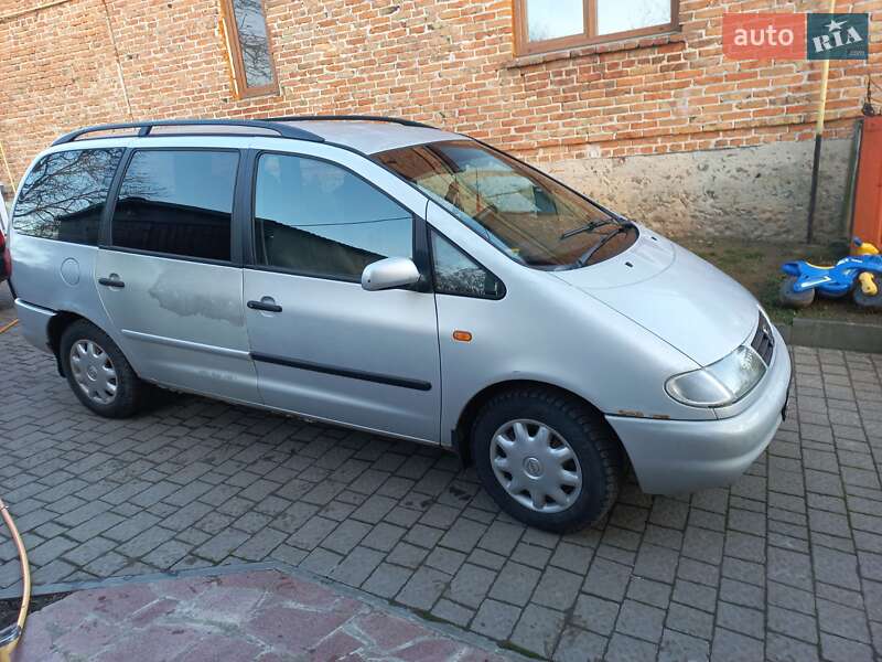 Минивэн SEAT Alhambra 1999 в Радехове