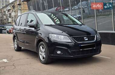 Минивэн SEAT Alhambra 2012 в Киеве