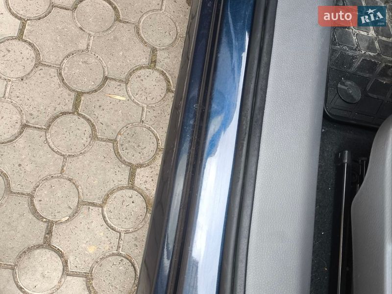 Мінівен SEAT Alhambra 2012 в Львові